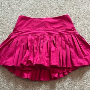 Gold hinge skirt